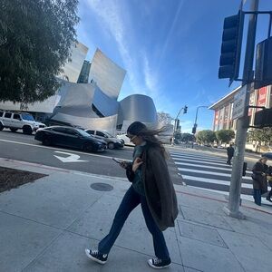 Meet your Posher, Cintia